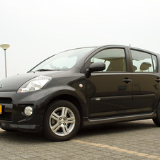 Daihatsu Sirion 1.0