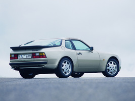 Porsche 944 Turbo