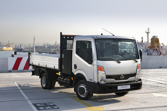 Nissan Cabstar Cab. Rebat. 35.14/1  Premium