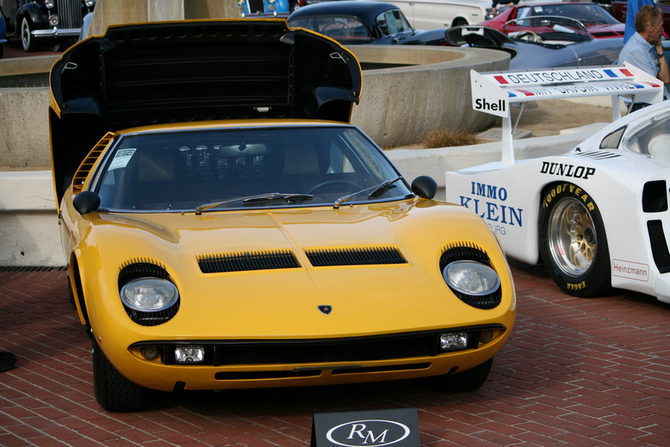 Lamborghini Miura P400S