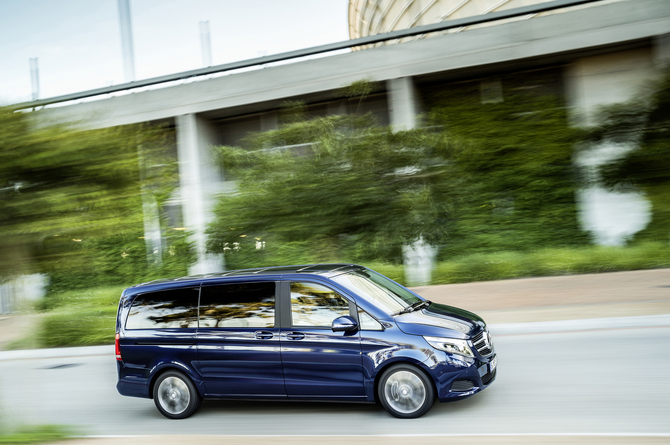 Mercedes-Benz V 220 CDI