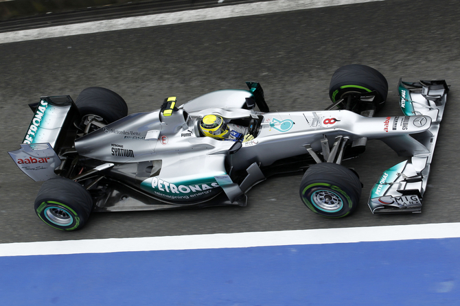 Rosberg takes first ever win in China