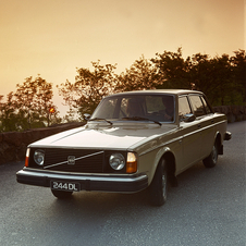 Volvo 244 DL D6