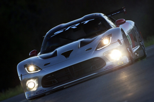 SRT Viper GTS-R