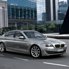 BMW 528i xDrive AT