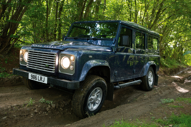 Land Rover Defender