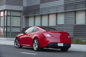 Hyundai Genesis Coupé 3.8 R-Spec Manual