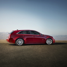 Cadillac CTS-V Sport Wagon Automatic