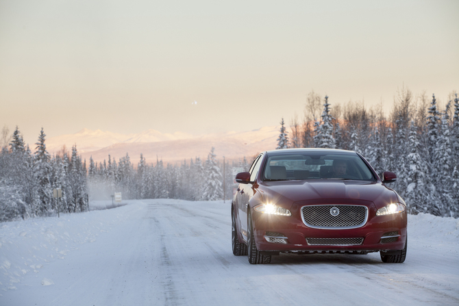 Jaguar XJ 3.0L LWB Portfolio AWD