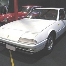 Ferrari 400i