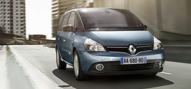 Renault Grand Espace IV 2.0 dCi FAP Initiale AT