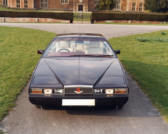 Aston Martin Lagonda