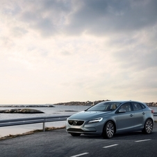 Volvo V40 T4