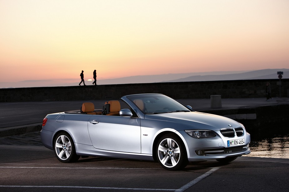 BMW 325i Cabriolet M Sport Edition AT