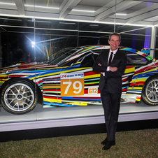 Jeff Koons BMW Art Car feierte Nordamerika-Premiere auf der Art Basel in Miami Beach