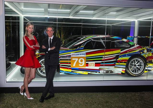 Jeff Koons BMW Art Car feierte Nordamerika-Premiere auf der Art Basel in Miami Beach