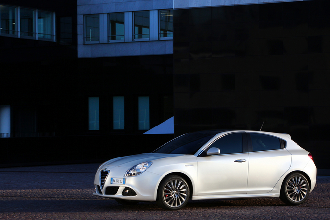 Alfa Romeo Giulietta Hatchback 1.4 TB MultiAir 170 Veloce