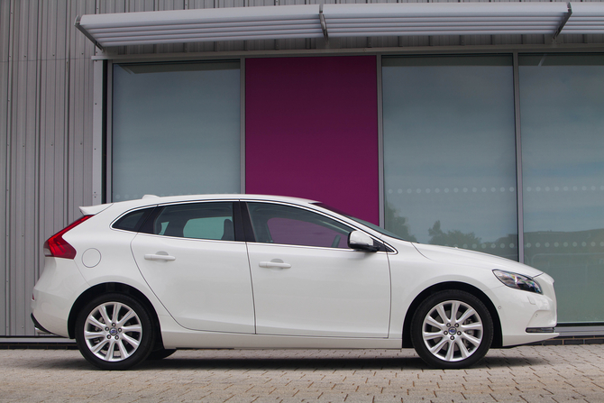 Volvo V40 T4 Summum