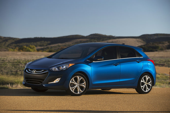 The five-door hatchback Elantra GT gets standard LED taillights and the new engine