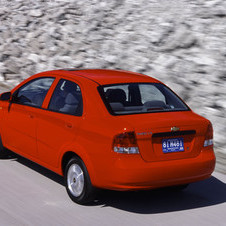 Chevrolet Aveo LS 4-Door