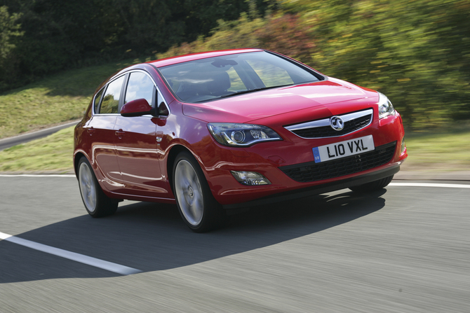 Vauxhall Astra Hatchback 1.4T Exclusiv