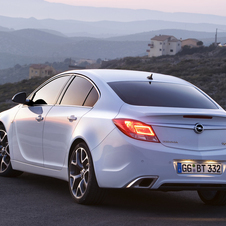 Opel Insignia OPC