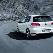 Volkswagen Golf GTI DSG