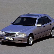 Mercedes-Benz C 200 CDI AT