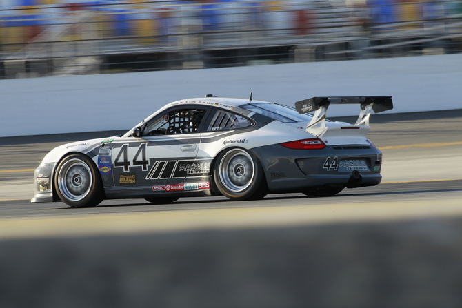 Ford and Porsche Dominate 24 Hours of Daytona