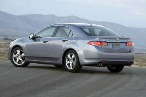 Acura TSX AT w/ Technology Package