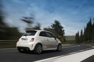 Abarth 500 1.4 16v T-jet Competizione