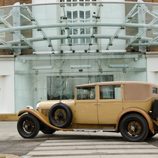 Bentley 6½-Litre Sedanca de Ville by H.J. Mulliner