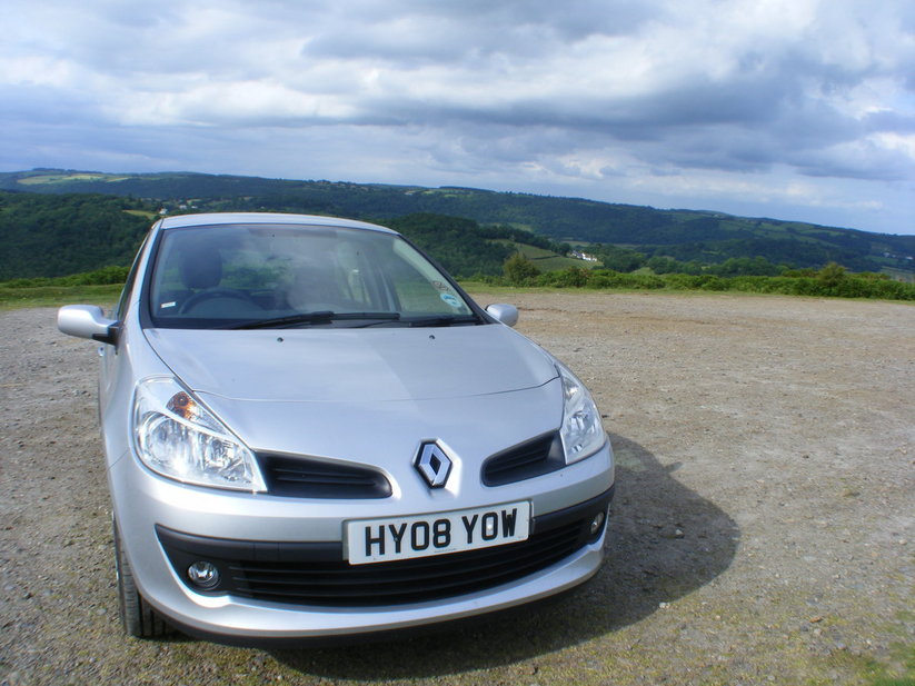 Renault Clio 2.0 16v Automatic