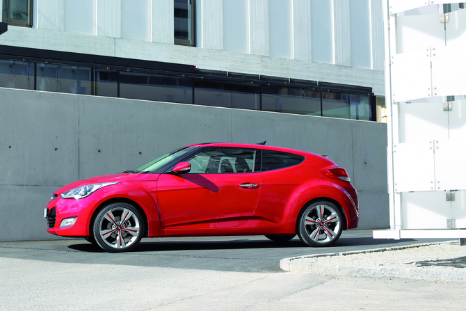 Hyundai Veloster