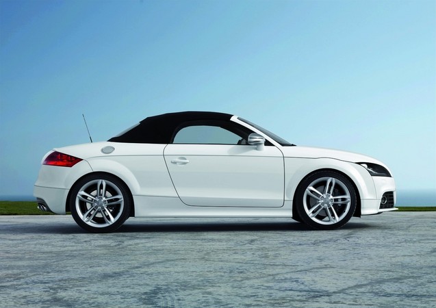 Audi TTS Roadster 2.0 TFSI quattro