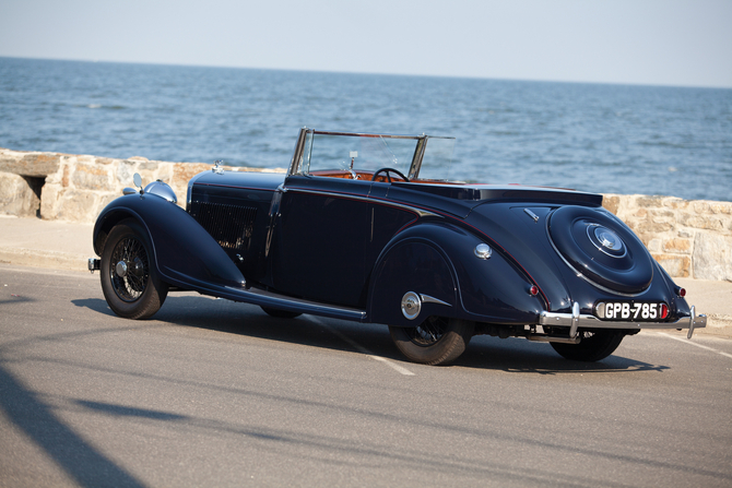 Bentley 4½-Litre Drophead Coupe by H.J. Mulliner