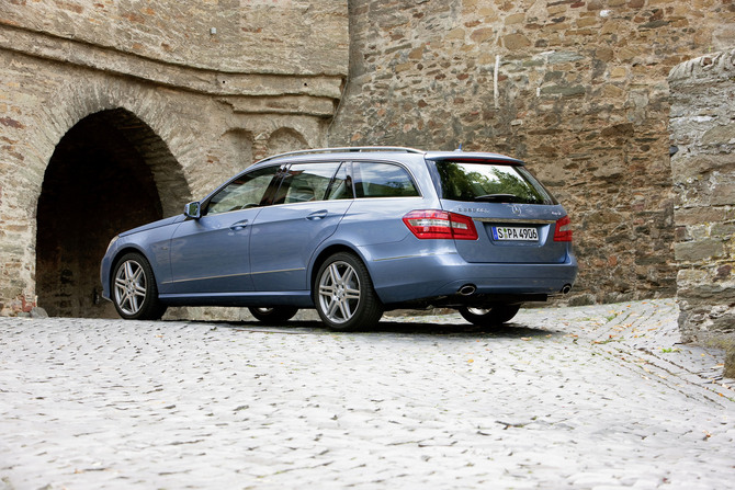 Mercedes-Benz E 350 CDI Station BlueEfficiency Auto 4Matic