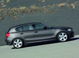 BMW 118i (E87)