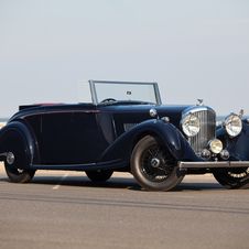 Bentley 4½-Litre Drophead Coupe by H.J. Mulliner