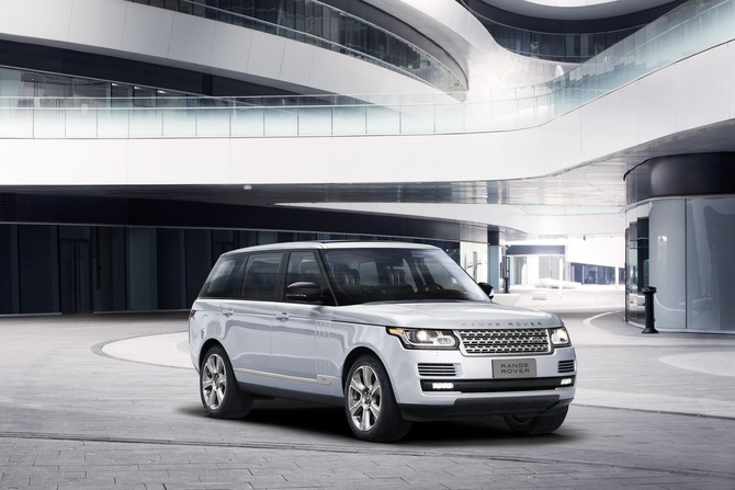 Land Rover Range Rover Hybrid LWB