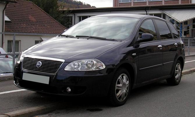 Fiat Croma 2.2 MPI 16v