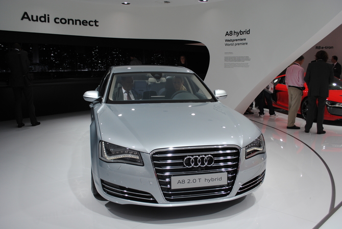 Audi A8 2.0 T Hybrid