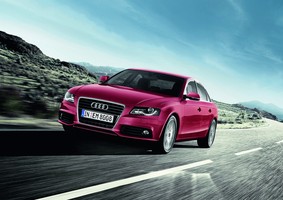 Audi A4 2.0 TFSI flexible fuel Attraction quattro