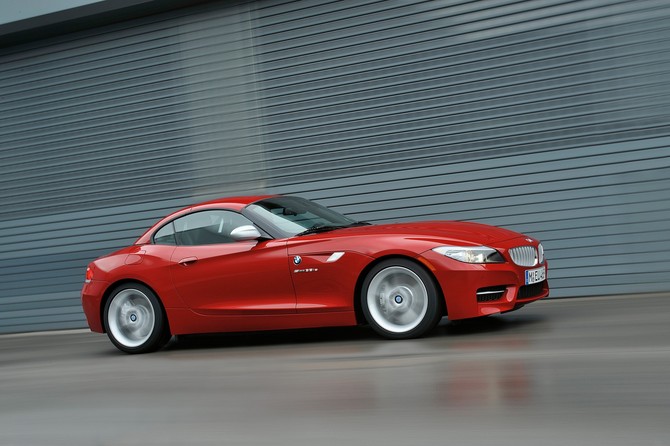 BMW Z4 sDrive30i Sport-Automatic DKG