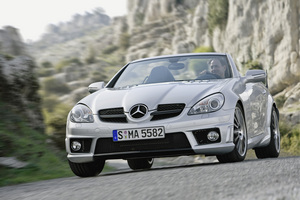 Mercedes-Benz SLK 55 AMG Auto (08)