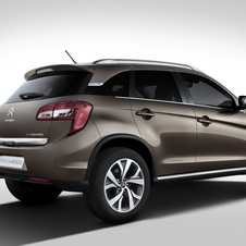 Citroen C4 Aircross Brings Compact SUV to Citroen Range