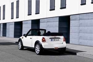 MINI (BMW) Mini Cabrio One 98 hp Auto