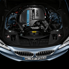 The 7 Series is getting a new six-cylinder hybrid to replace the previous V8