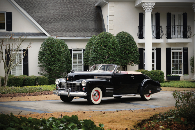 Cadillac Series 62 Convertible Coupe