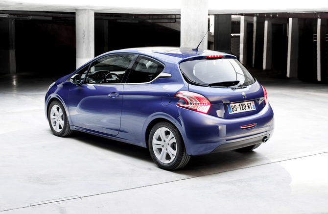 Peugeot 208 Gen.1